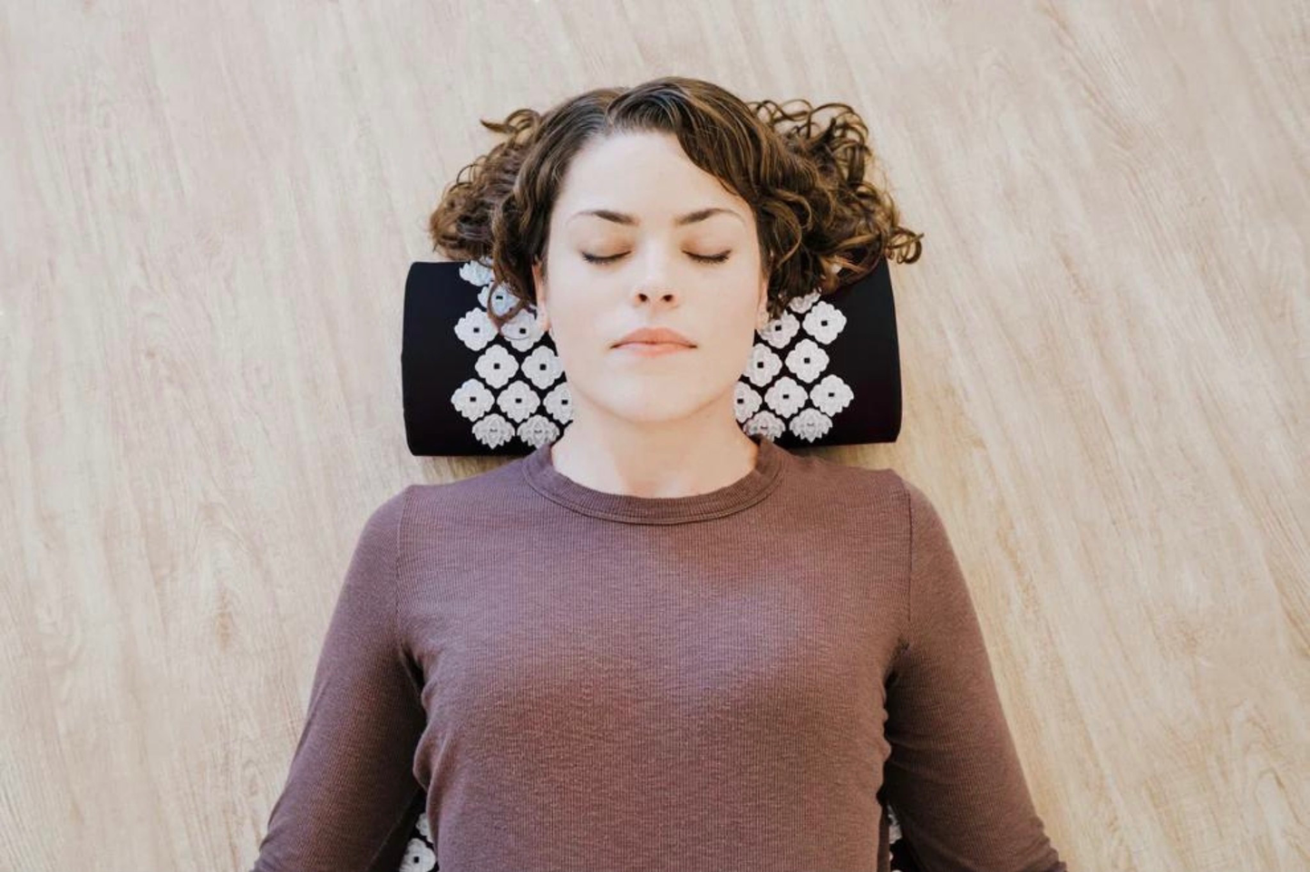 AcuRelief™ - Tapis d'Acupression Thérapeutique et Innovant